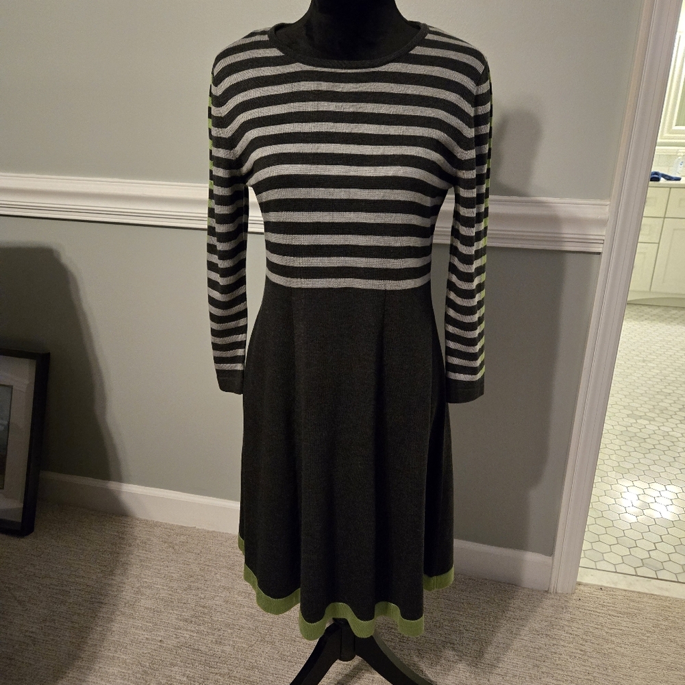 J Howard gray green sweater dress